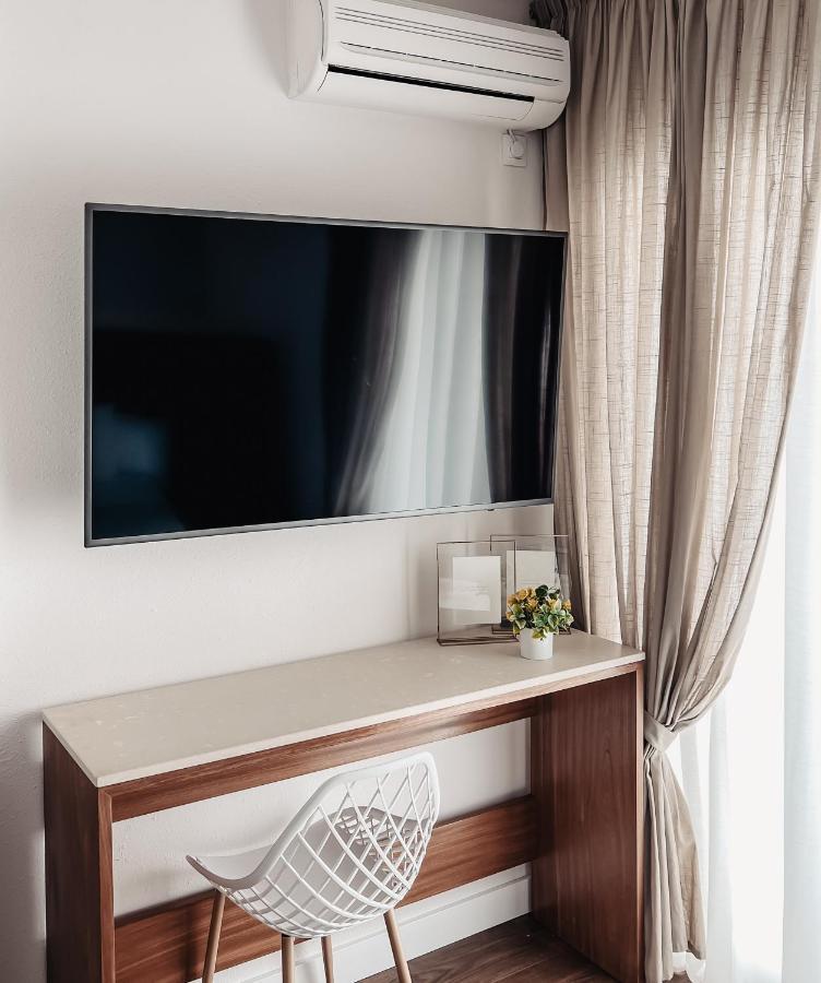 Emerald Palm Residence أذيخي المظهر الخارجي الصورة